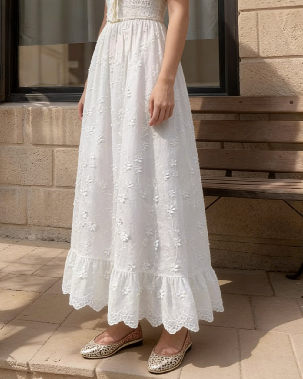 White Floral Elastic Waist Midi Skirt
