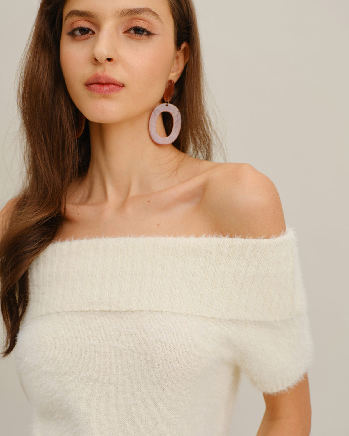 Beige The Shoulder Knit Tee